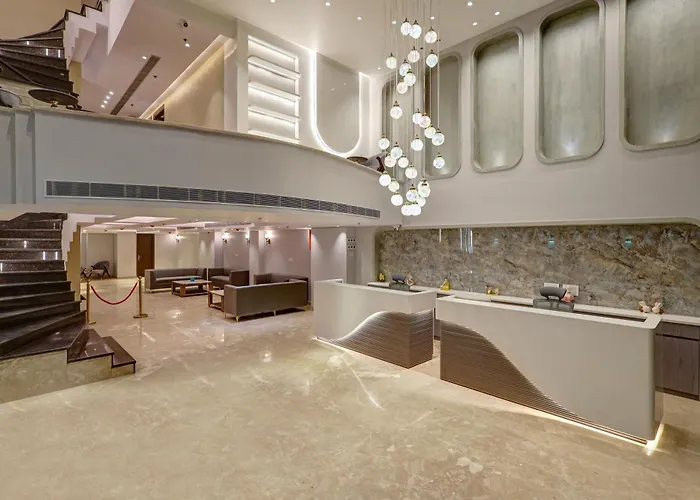 Hotel The Viking - Near New Delhi Railway & Connaught Place